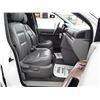 Image 19 : A12E --  2005 FORD FREESTAR LTD , White , 226752  KM's