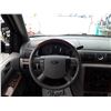 Image 31 : A12E --  2005 FORD FREESTAR LTD , White , 226752  KM's