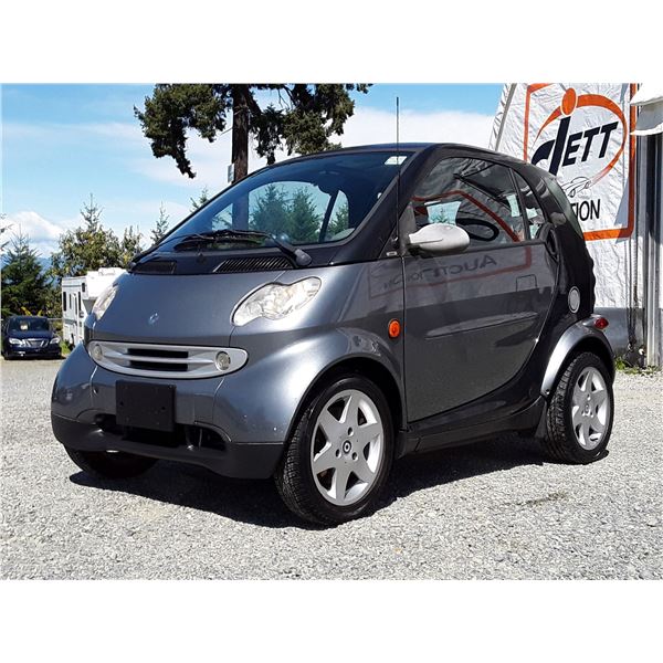 B4 --  2006 SMART FORTWO , Black , 93336  KM's