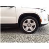 Image 17 : C2 --  2011 VW TIGUAN S , White , 210554  KM's