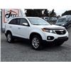 Image 3 : G5 --  2011 KIA SORENTO , White , 245949  KM's