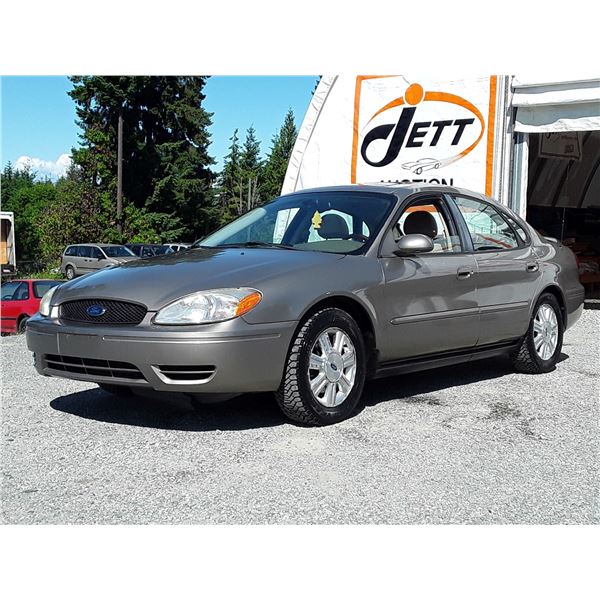 J3 --  2005 FORD TAURUS SEL , Brown , 147080  KM's