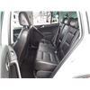 Image 28 : F4 --  2011 VW TIGUAN S , White , 210554  KM's
