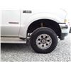 Image 17 : F6 --  2003 FORD F350 SRW SUPER DUTY 4X4 DIESEL , White , 186861  KM's