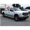 Image 3 : F6 --  2003 FORD F350 SRW SUPER DUTY 4X4 DIESEL , White , 186861  KM's