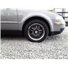 Image 18 : E1 --  2002 VW PASSAT GLS , Grey , 174278  KM's