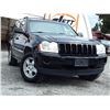 Image 10 : F5 --  2005 JEEP GRAND CHEROKEE LAREDO , Black , 337597  KM's