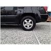 Image 15 : F5 --  2005 JEEP GRAND CHEROKEE LAREDO , Black , 337597  KM's