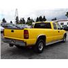 Image 5 : G5 --  2000 CHEVROLET SILVERADO 2500 EXT CAB , Yellow , 257544  KM's