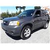 Image 1 : G1 --  2006 MAZDA TRIBUTE S , Grey , 257759  KM's