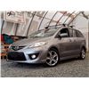 Image 9 : I4 --  2010 MAZDA 5  , Grey , 99481  KM's