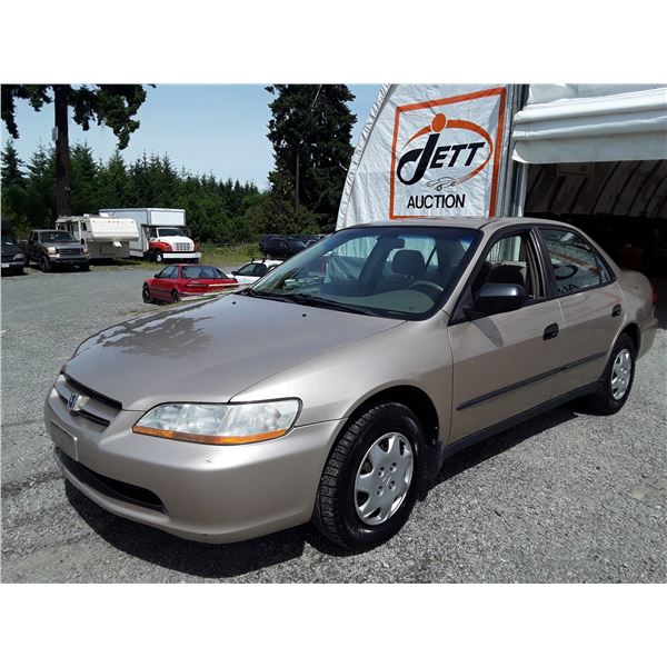 K1 --  2000 HONDA ACCORD DX , Brown , 129523  KM's