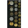 Image 1 : 21-Piece Assortment of Tokens and Medals