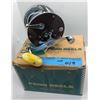 Image 1 : Penn No- 309 level wind fishing reel w/ original box