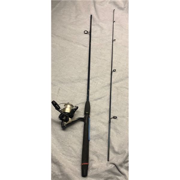 Custom built 9' spinning rod w/shimano 4000 reel