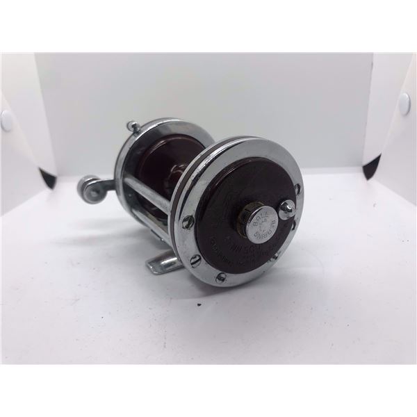 Penn Squidder No 140 level-wind reel