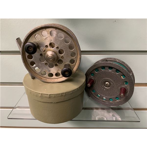 2 vintage fly reels - Dam Berlin Germany w/box & Intrepid England