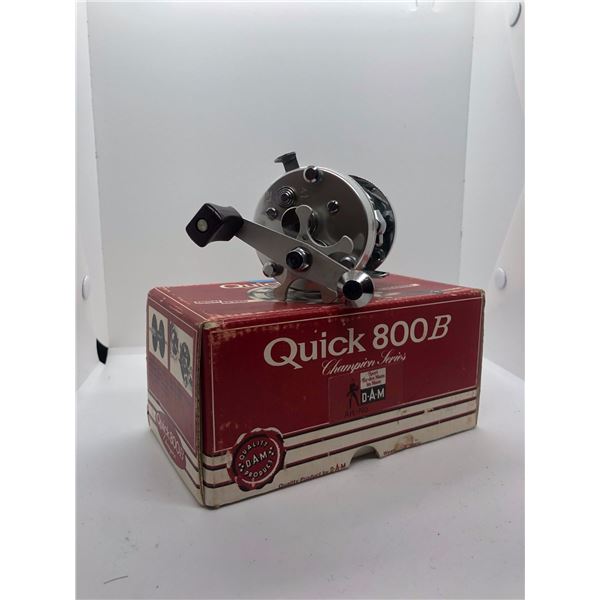 Dam Quick 800B Champion level-wind reel West Germany w/ orginal box