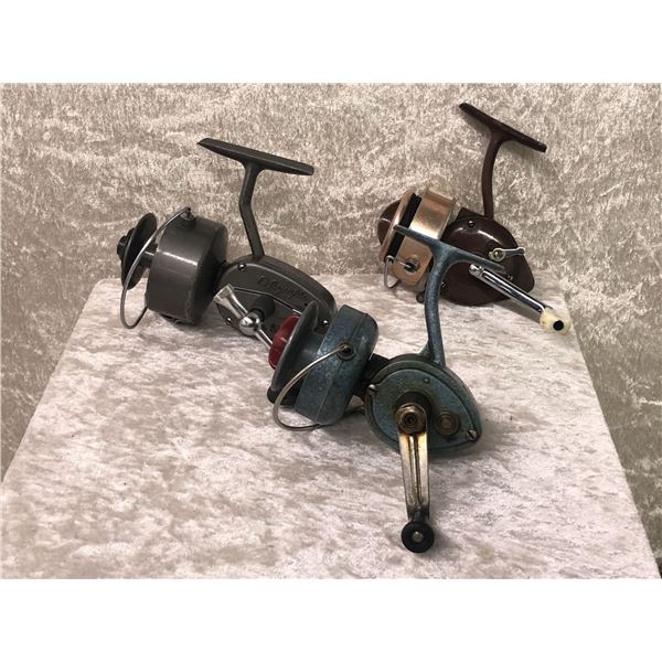 3 Vintage assorted spinning reels