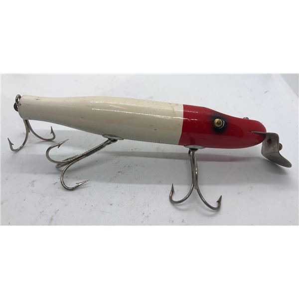 Lucky strike 6 1/2" vintage wooden fishing lure