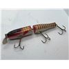 Image 4 : Antique lucky strike Canada 6 1/2" jointed wooden fish lure