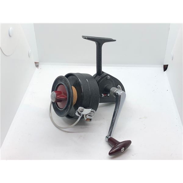 Dam quick 550 vintage spinning reel