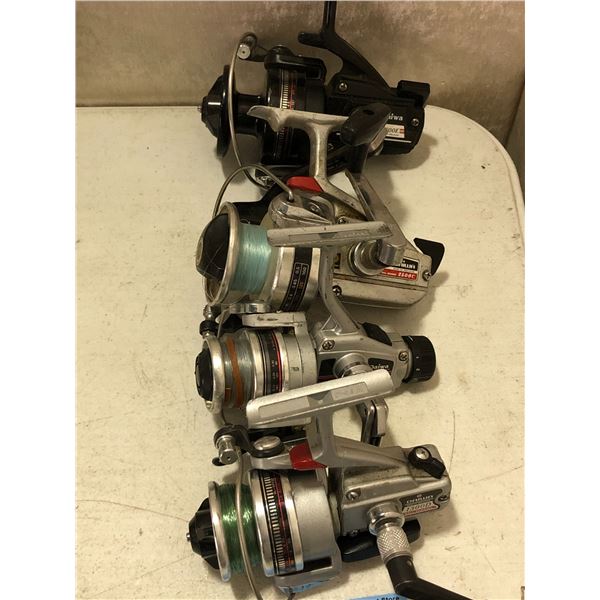 4 Vintage Daiwa spinning reels