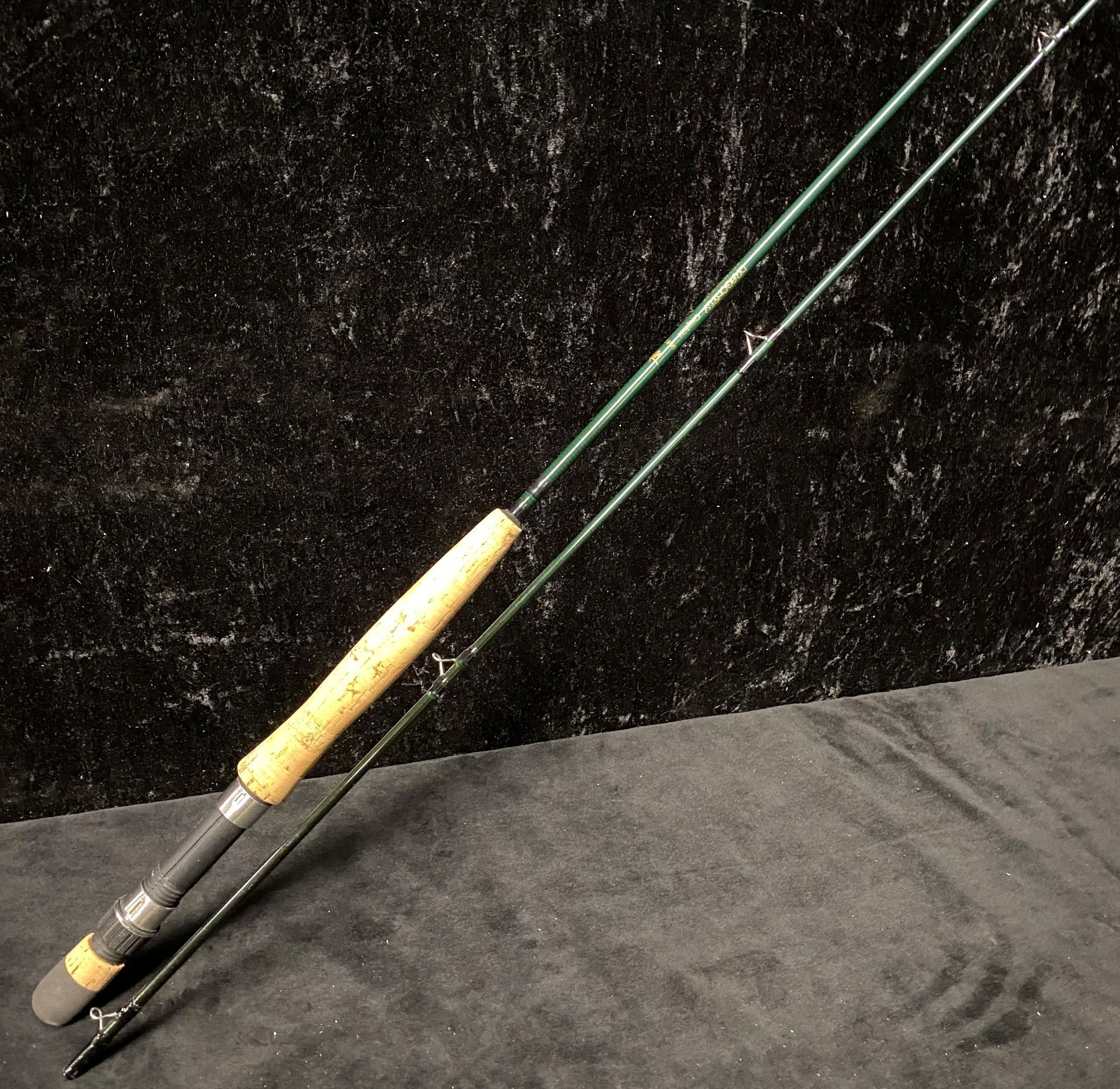 Dragonfly Fly Rods Dragonfly graphite model DF95 - 9 Ft fly rod w/ brown tube rod case