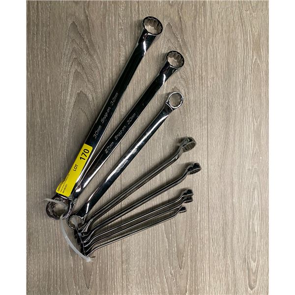 8 snap on off set wrenches (metric up to 32mm)