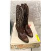 Image 2 : Pair sanders dark brown w/ beige toe tip coco cowboy boots size 9 1/2 (NOS)