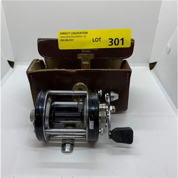 ABU Garcia ambassadeur 6000C level-wind reel w/ leather case