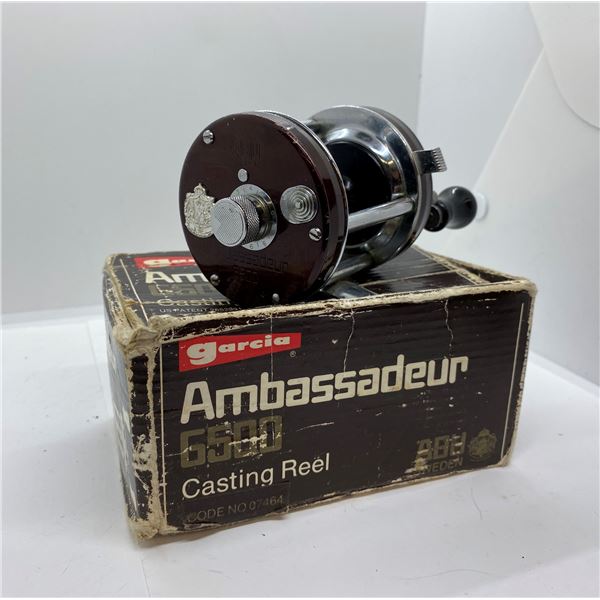 ABU Garcia ambassadeur 6500 maroon level-wind reel w/ box