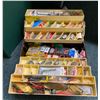 Image 1 : Old Pal/Woodstream tackle box & contents (mostly ocean tackle)