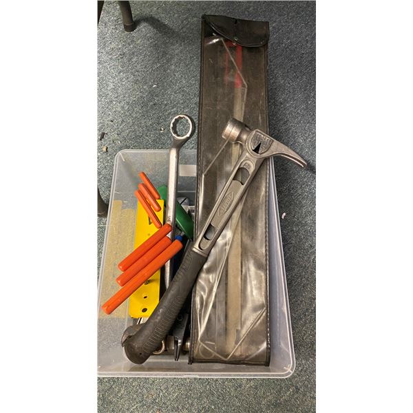 Box of assorted hand tools including a Stiletto framers hammer