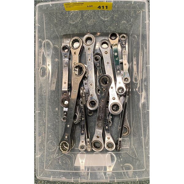 Box of 24 ratchet combination wrenches (mostly Proto & Grey)