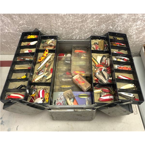 Vintage watertite tackle box & content (mostly fresh water tackle)