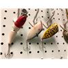 Image 2 : Approx. 34 vintage fishing lures - minnows/ flat fish