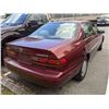 Image 2 : 1999 Toyota Camry LE - Red (needs jumpstart)