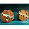 Image 2 : Set of 2 vintage Peetz wood & brass trolling reels - 6in/ 5in