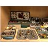 Image 1 : Shelf lot of assorted fly fisherman's flies & fly cases