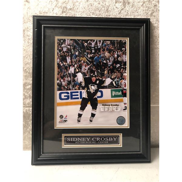 Framed Sidney Crosby Pittsburgh #87-center NHL collector's print 16in x 13in