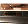 Image 2 : Framed Yogi Berra New York Yankees 1946-63 signed collector's piece - comes w/ COA (small crack in g