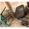 Image 1 : Holland Greenhouse yard/ garden spreader