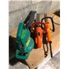 Image 3 : Super Weed Eater electric blower & 2 Black & Decker hedge trimmers