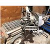 Image 3 : Rockwell miter saw w/ folding work table