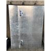 Image 1 : Manufactured in Canada by Quality aluminum deck plate loading ramp