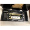 Image 2 : 1880's - 1920's cylinder music box - very good condition - works excellent (approx. 17in W x 8in D x