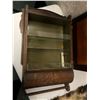 Image 2 : Antique oak wall mount medicine cabinet w/ bevelled mirror front and towel hanger approx. 34in tall