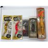 Image 1 : Group of 5 vintage fishing lures w/ original boxes & packaging