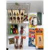 Image 1 : Group of approx. 14 assorted vintage fishing lures (most in original packaging)